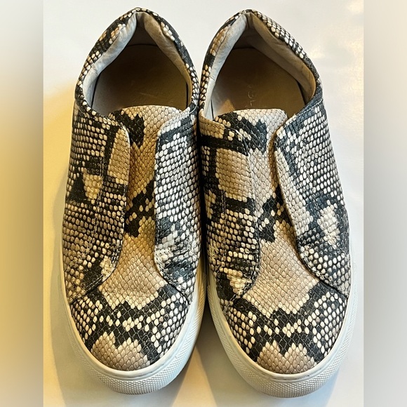 J/Slides NYC Snake Print Shoes Leather Upper Slip-On Sneakers Women’s Size 7 - Picture 2 of 16